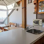 Gæstehus Dom Mladenovi 4*