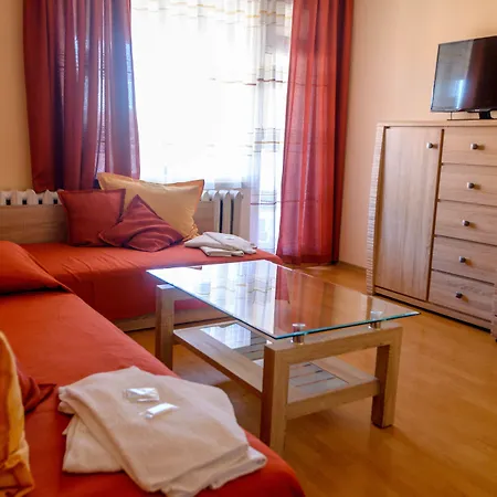 Dom Mladenovi بيت ضيافة سوزوبول