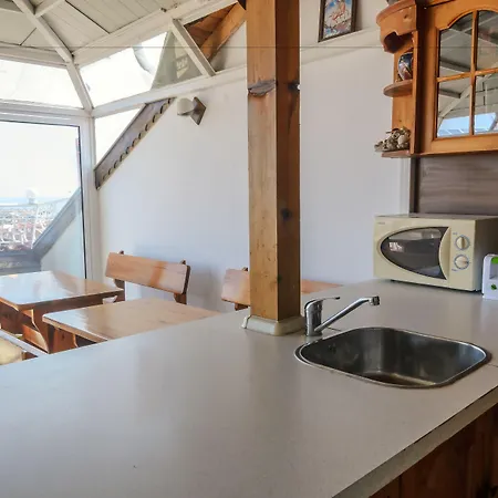 بيت ضيافة Dom Mladenovi 3*