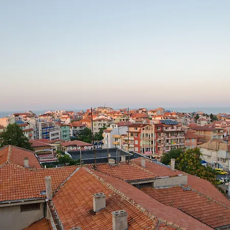 بيت ضيافة Dom Mladenovi 3*