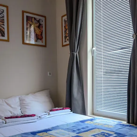 بيت ضيافة Dom Mladenovi