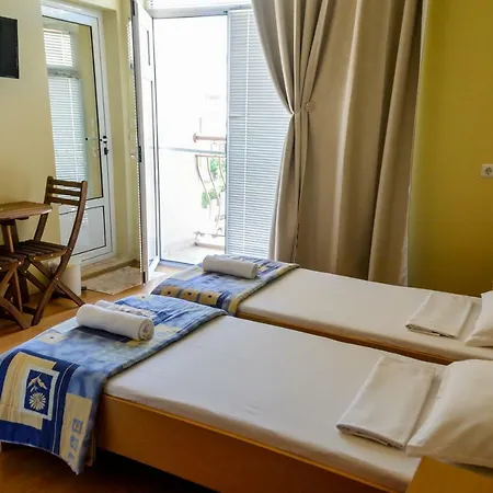 Dom Mladenovi Pensjonat Sozopol