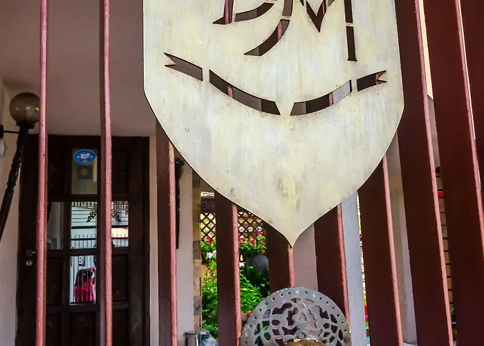 Guest house Dom Mladenovi