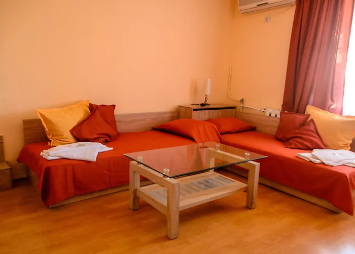 Dom Mladenovi Guest house