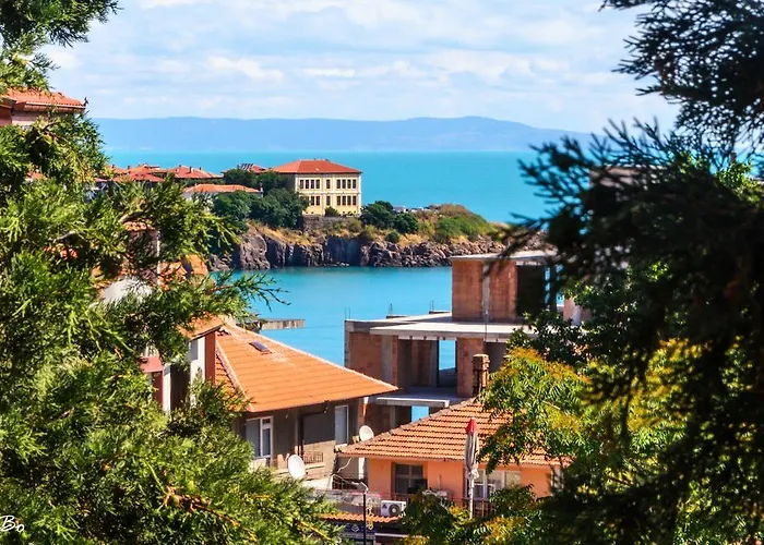 Dom Mladenovi Guest house 3*