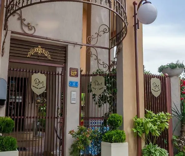 Dom Mladenovi Guest house 3*