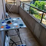 Dom Mladenovi بيت ضيافة
