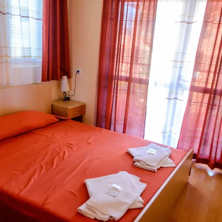 Penzion Dom Mladenovi Sozopol