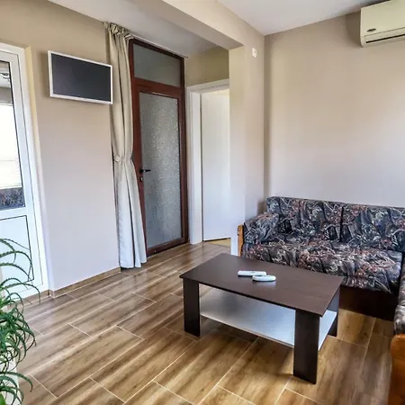 Dom Mladenovi Gasthuis Sozopol