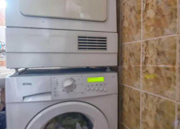 Konukevi Dom Mladenovi 3*