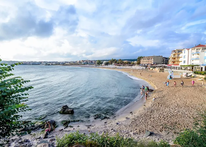 Konukevi Dom Mladenovi 3*