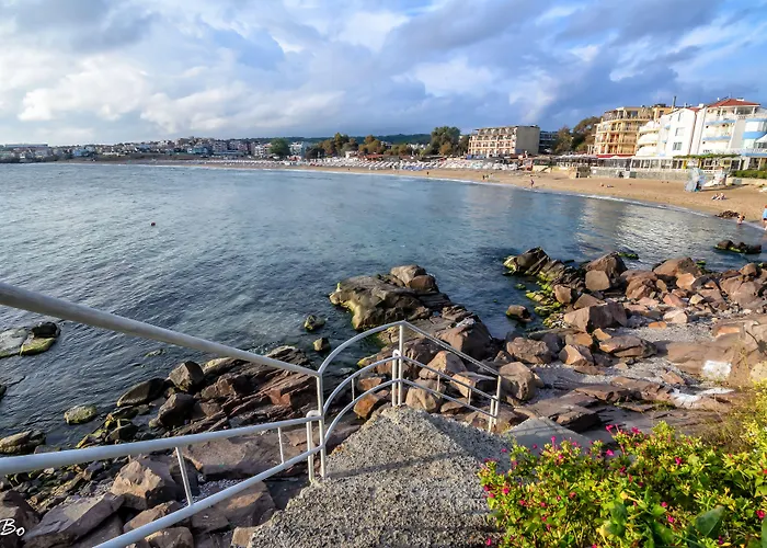 Konukevi Dom Mladenovi