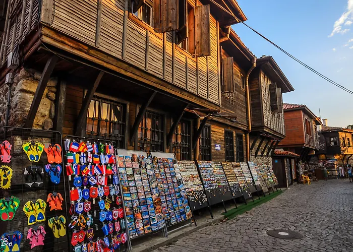 Dom Mladenovi Süzebolu